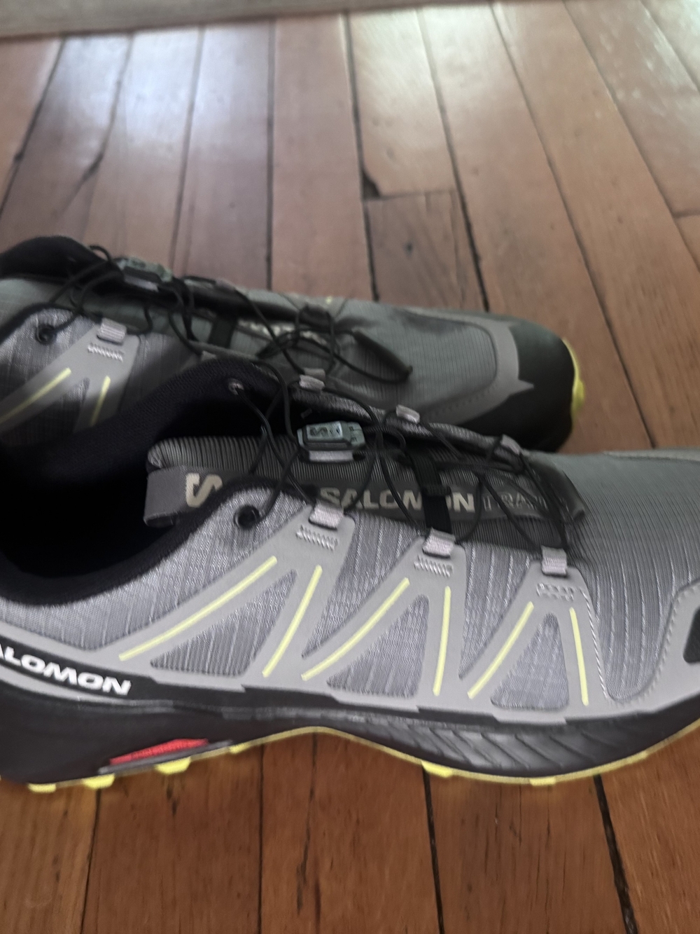 Salomon Men's Gray Trail Runners with Yellow Highlights
